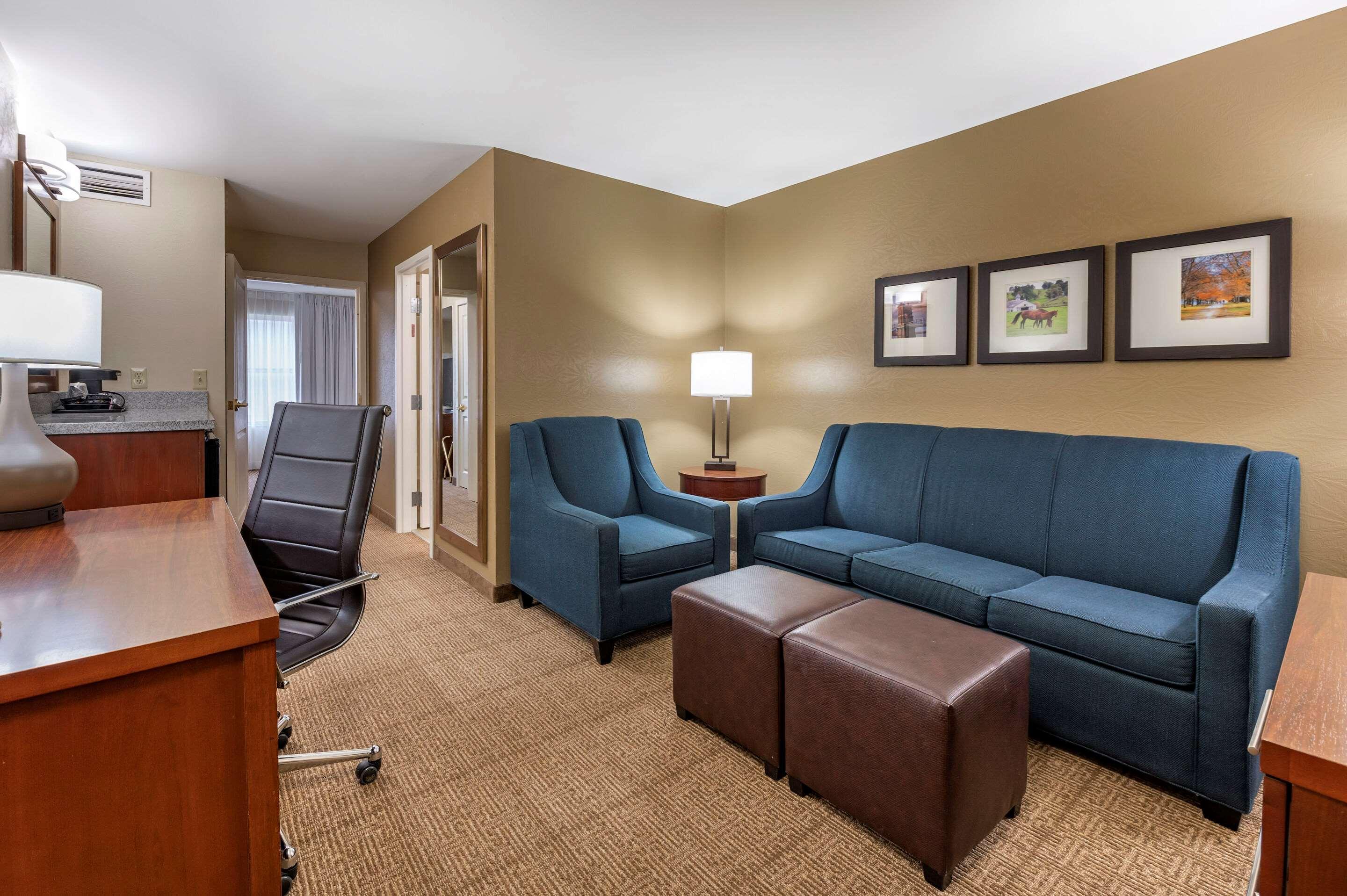 Comfort Inn & Suites Northern Kentucky Wilder Luaran gambar