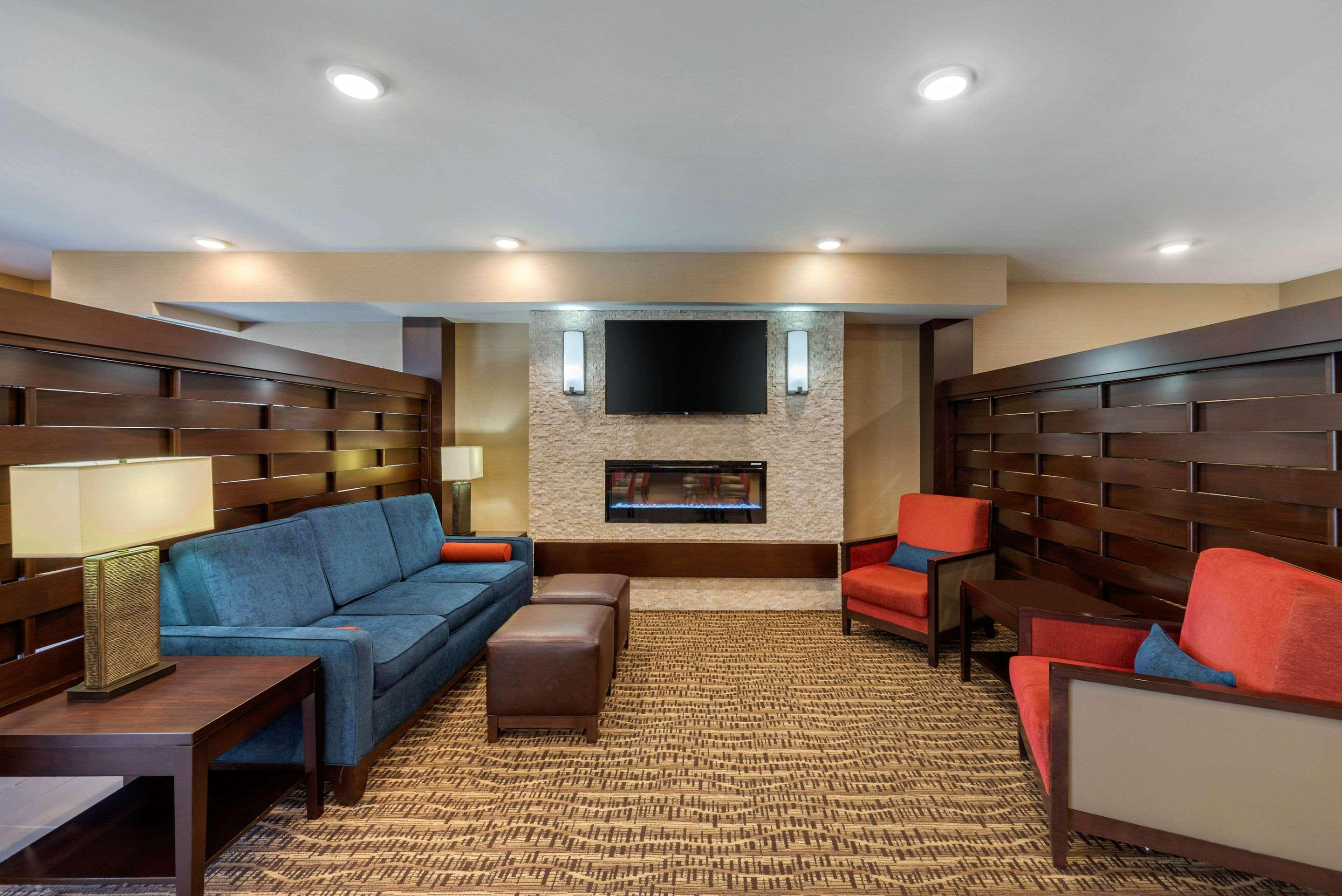 Comfort Inn & Suites Northern Kentucky Wilder Luaran gambar