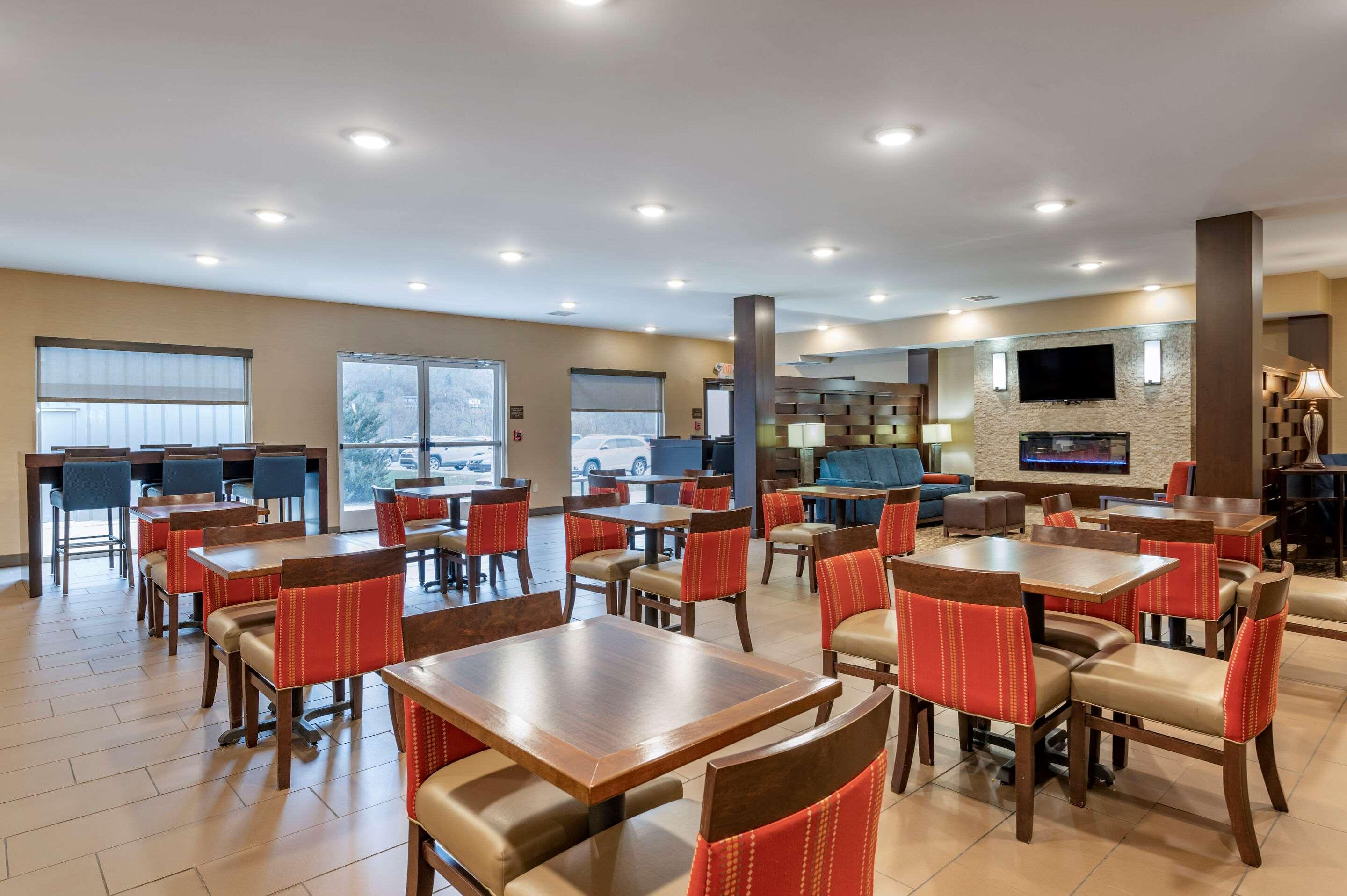 Comfort Inn & Suites Northern Kentucky Wilder Luaran gambar