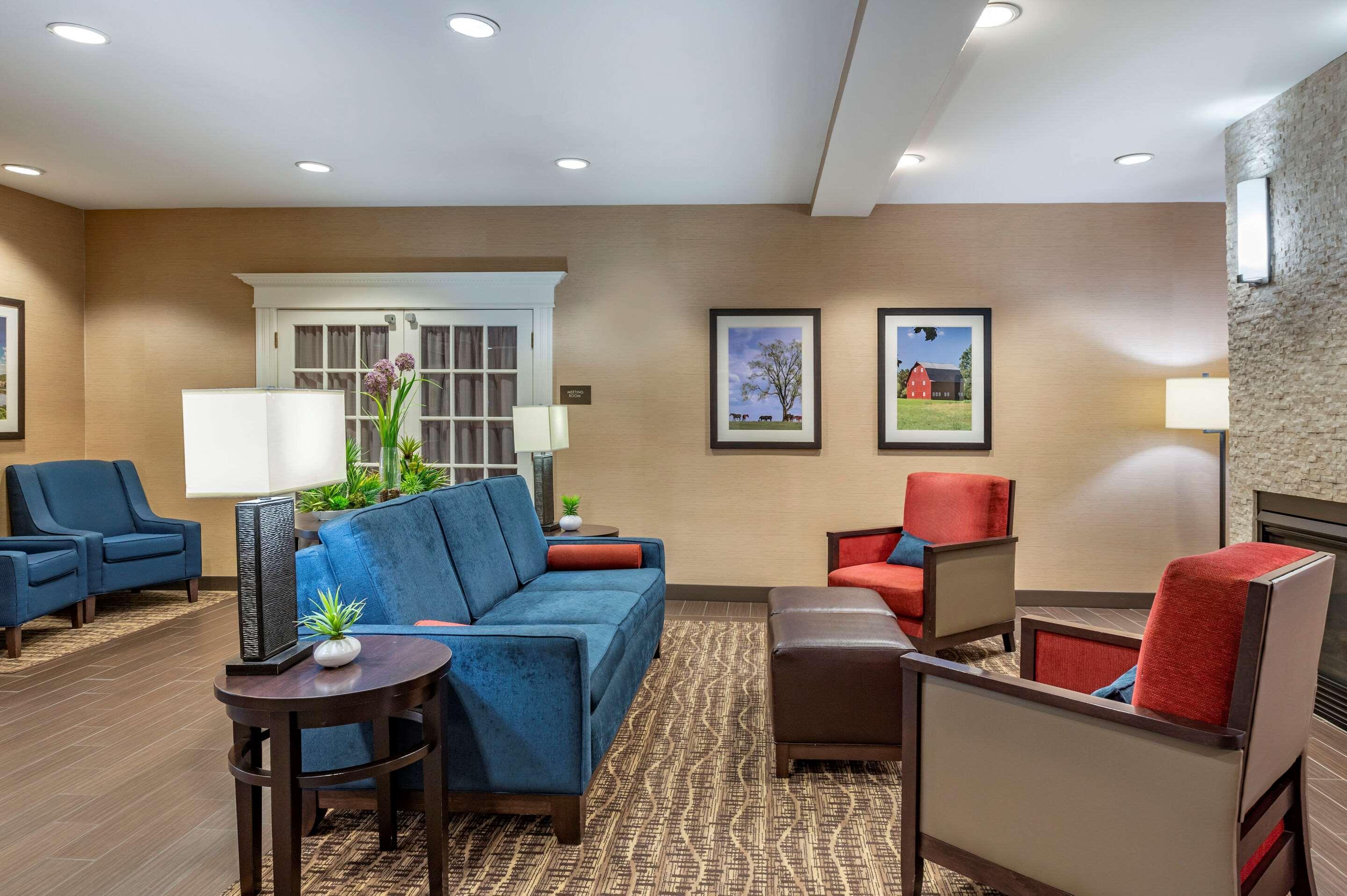 Comfort Inn & Suites Northern Kentucky Wilder Luaran gambar